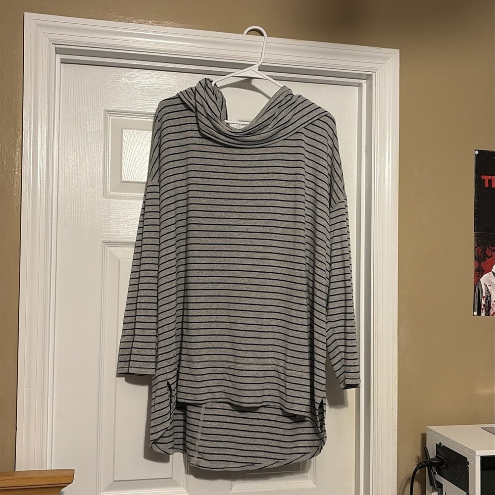 NICE Liz Claiborne Plus Size Shirts ~ Weekend Woman Size 3x Leisure Lounge Shirt
